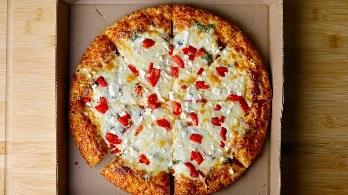 15" Spinachi Pizza
