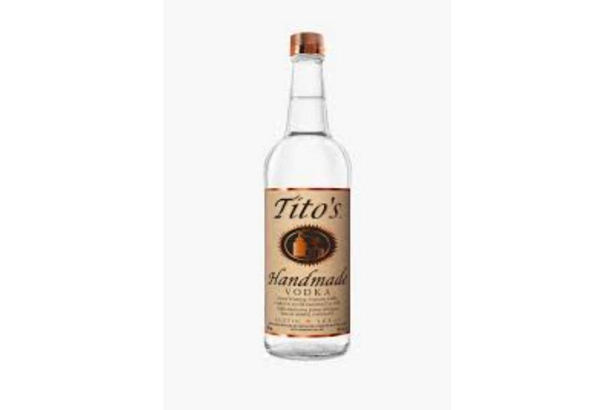 Tito's Vodka (1 x 750 ml)