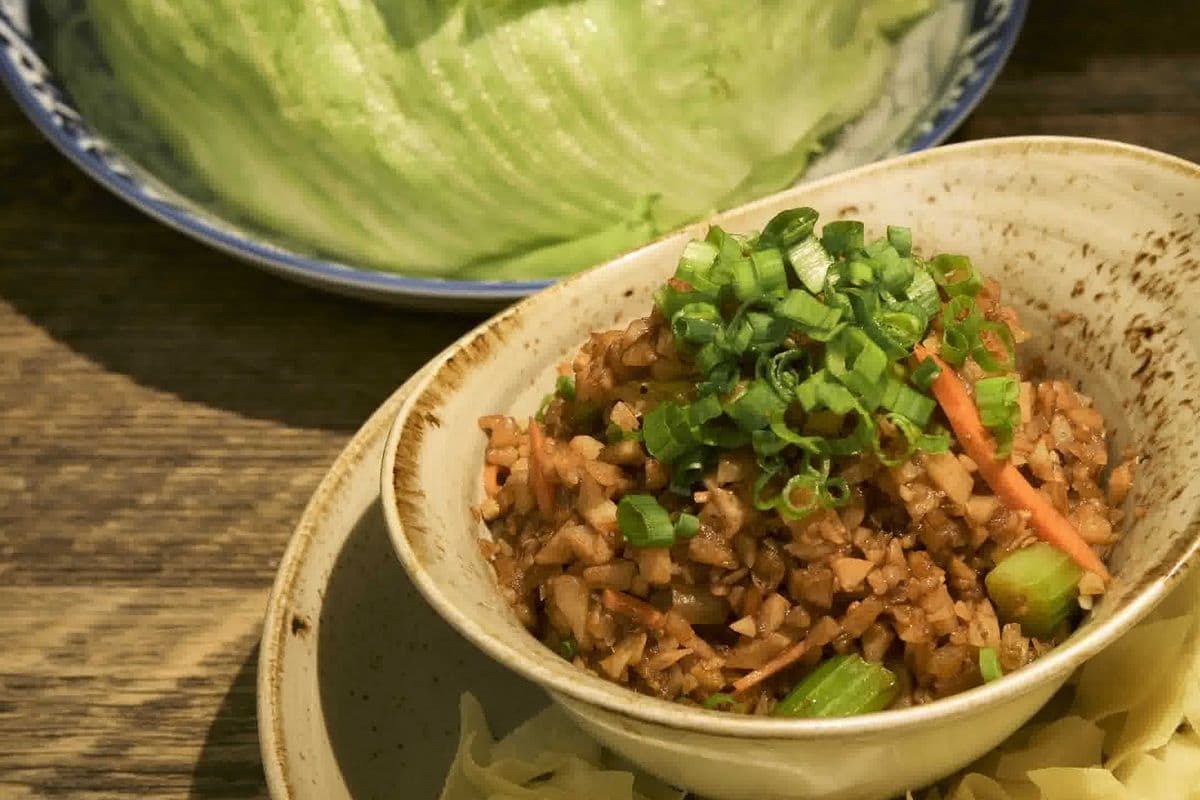 Chin and Chow's Lettuce Wraps