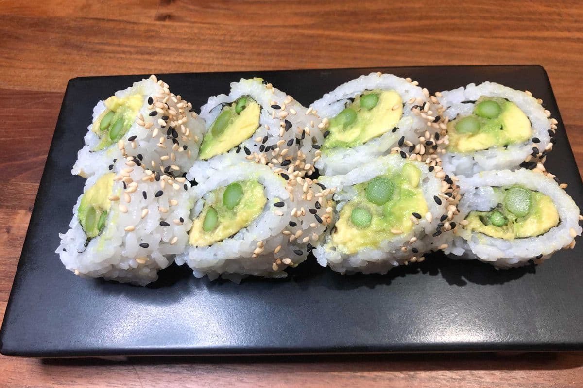 Avocado and Asparagus Roll Sushi