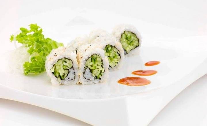 Cucumber Roll (8pcs)
