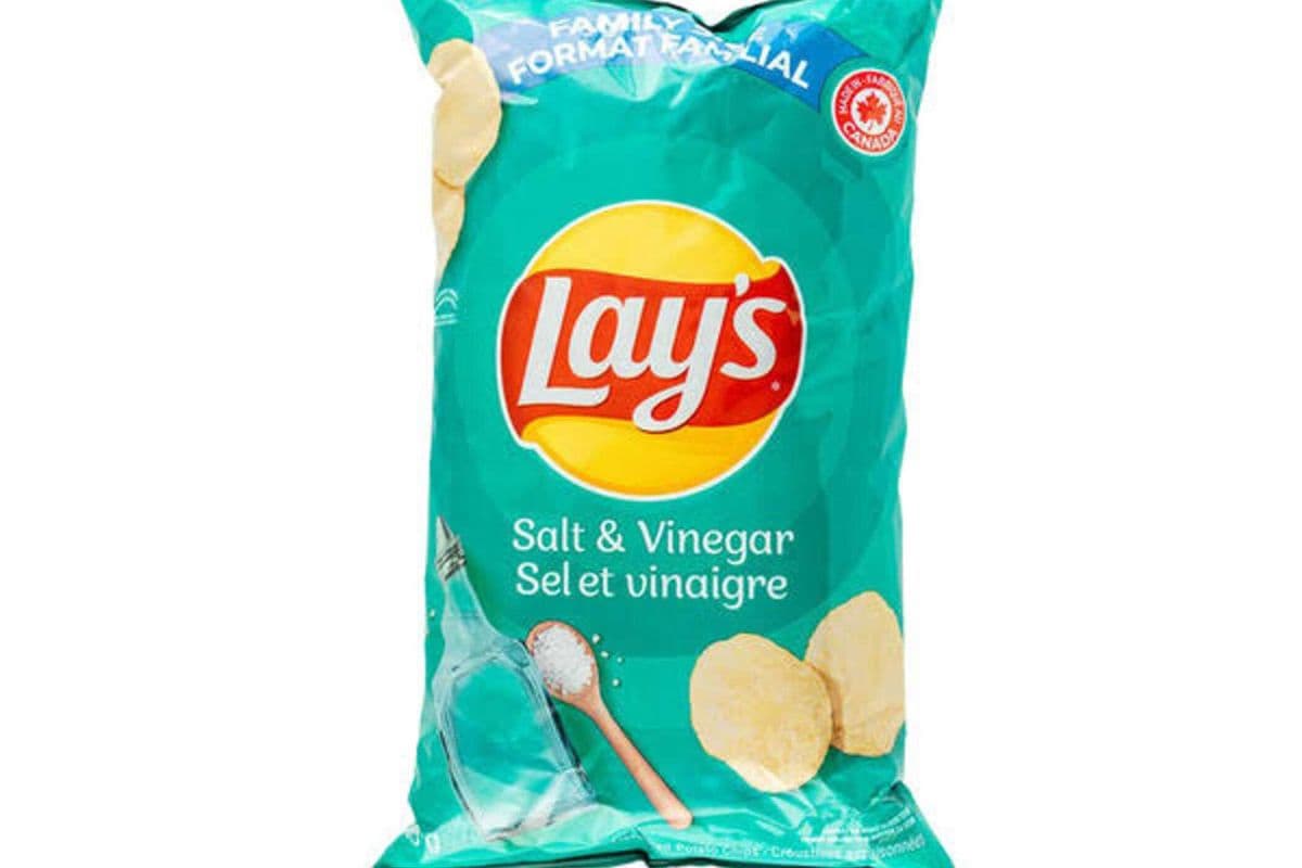 Lays Salt N' Vinegar (235 g)