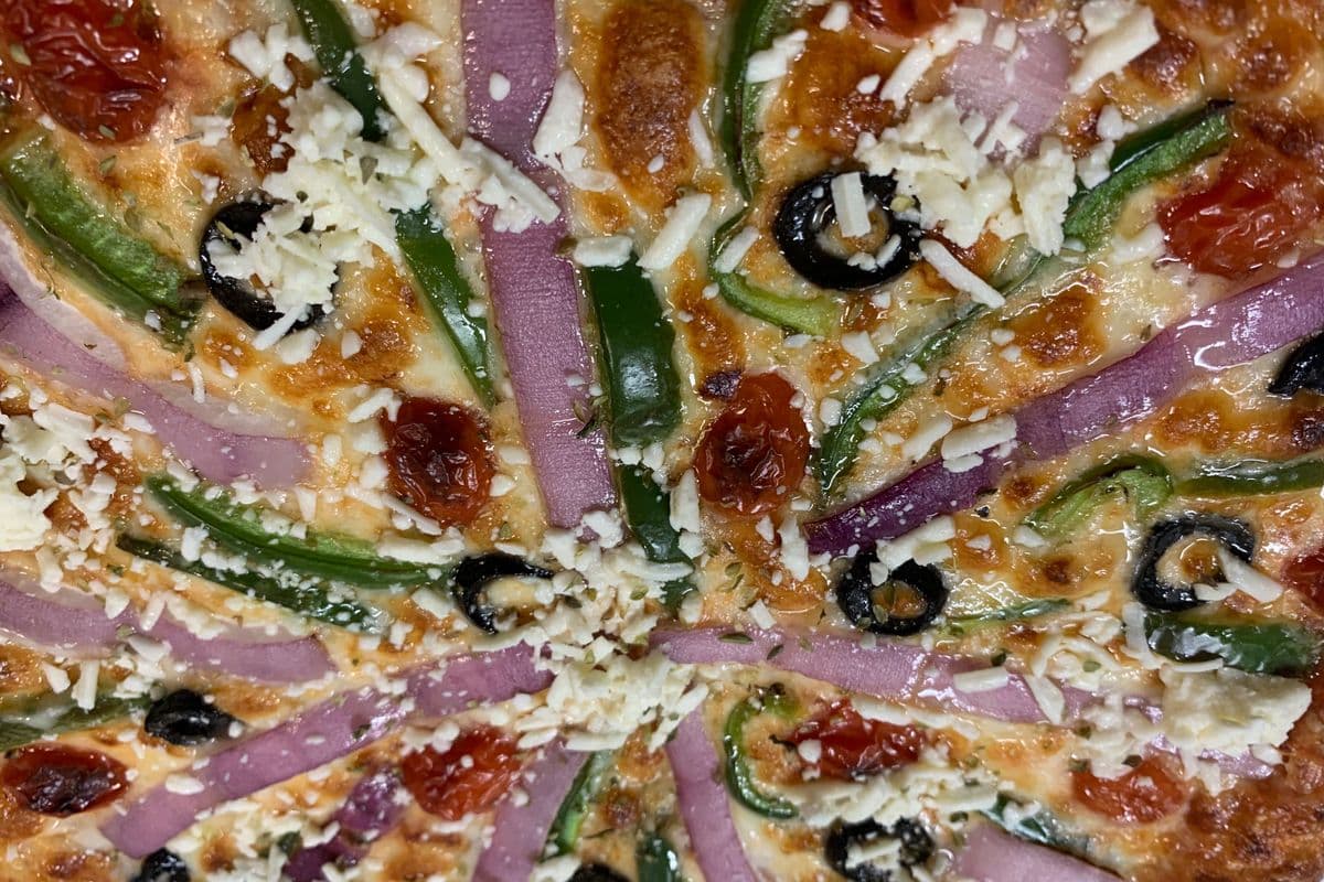 Large Classic Greek Pizza
