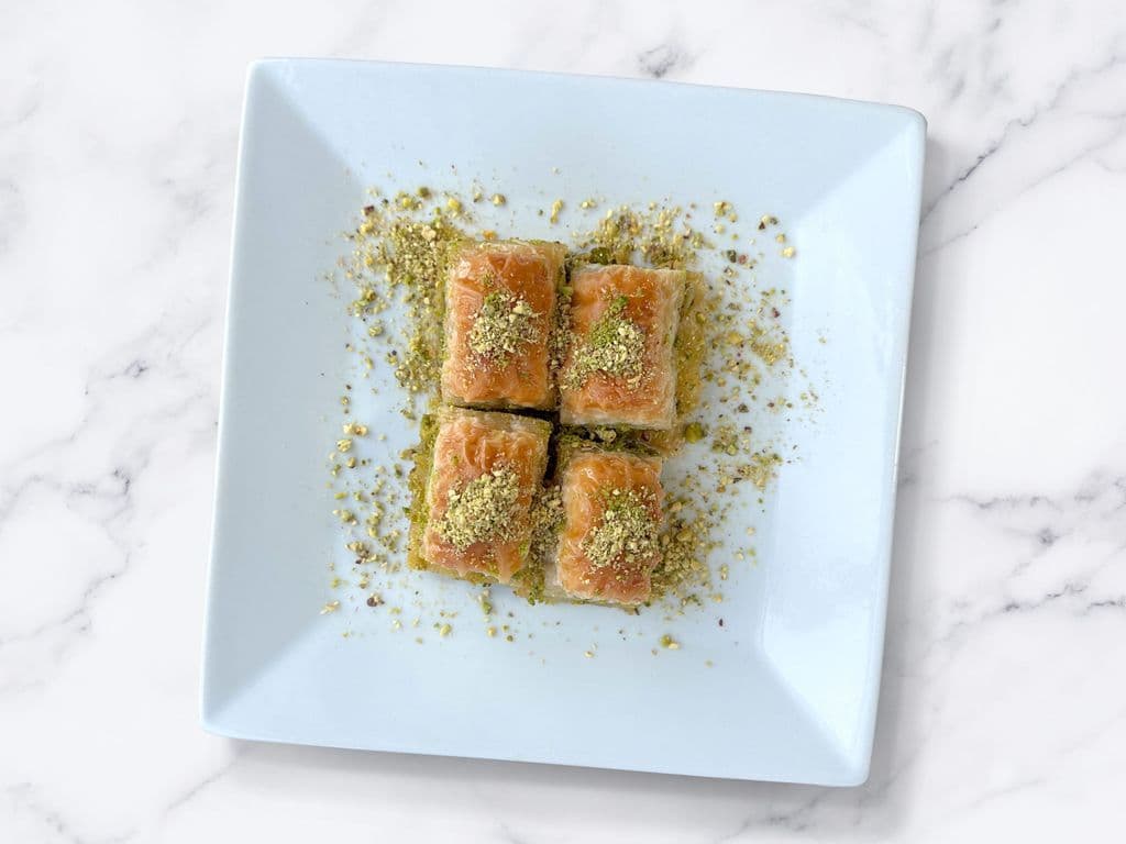 Pistachio Baklava (4 pcs)