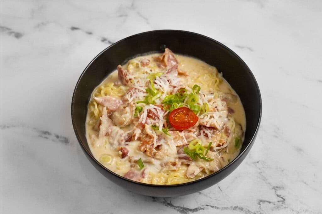 Ramen carbonara