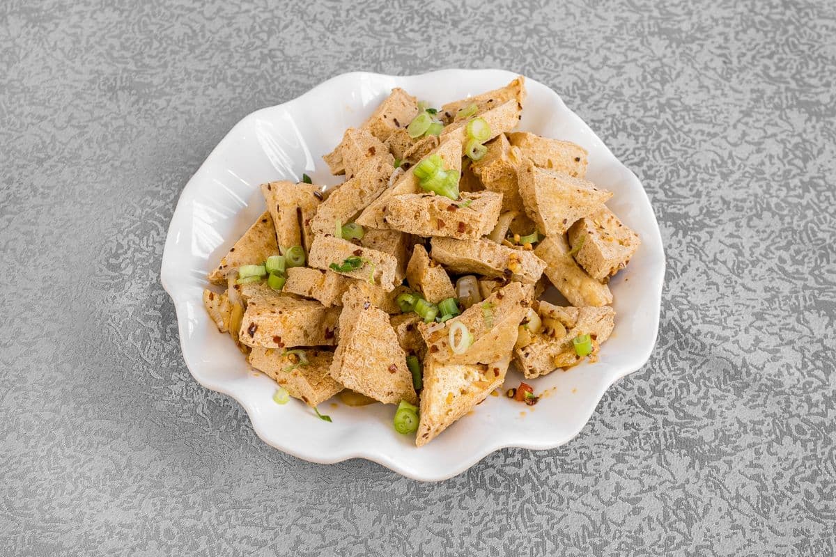 Tofu de sel et poivre / Salt and Pepper Tofu 椒盐豆腐