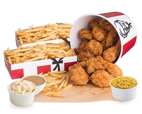 18 PIECE BUCKET AND 5 LARGE SIDES