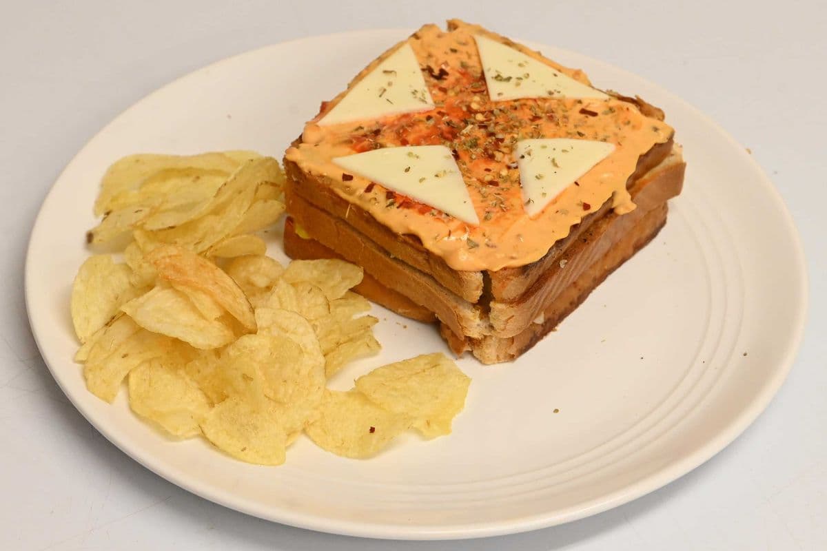 Schezwan Sandwich
