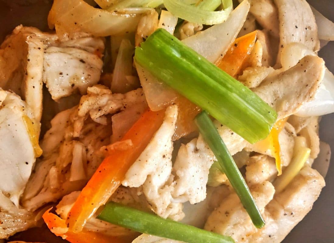 House Special Garlic (Pad-kra-Tiam)