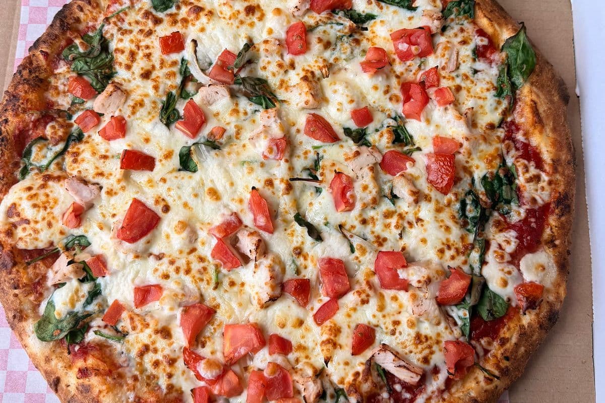 12" Chicken Polo Pizza