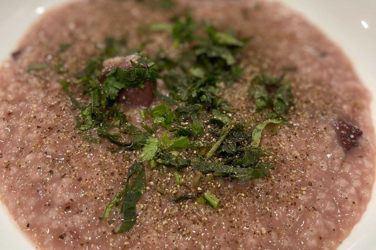 7. Cháo Huyết Không Lòng (Blood Congee)