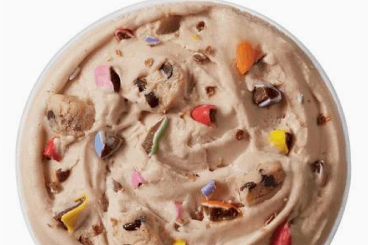 Smarties® Cookie Collision BLIZZARD® Treat