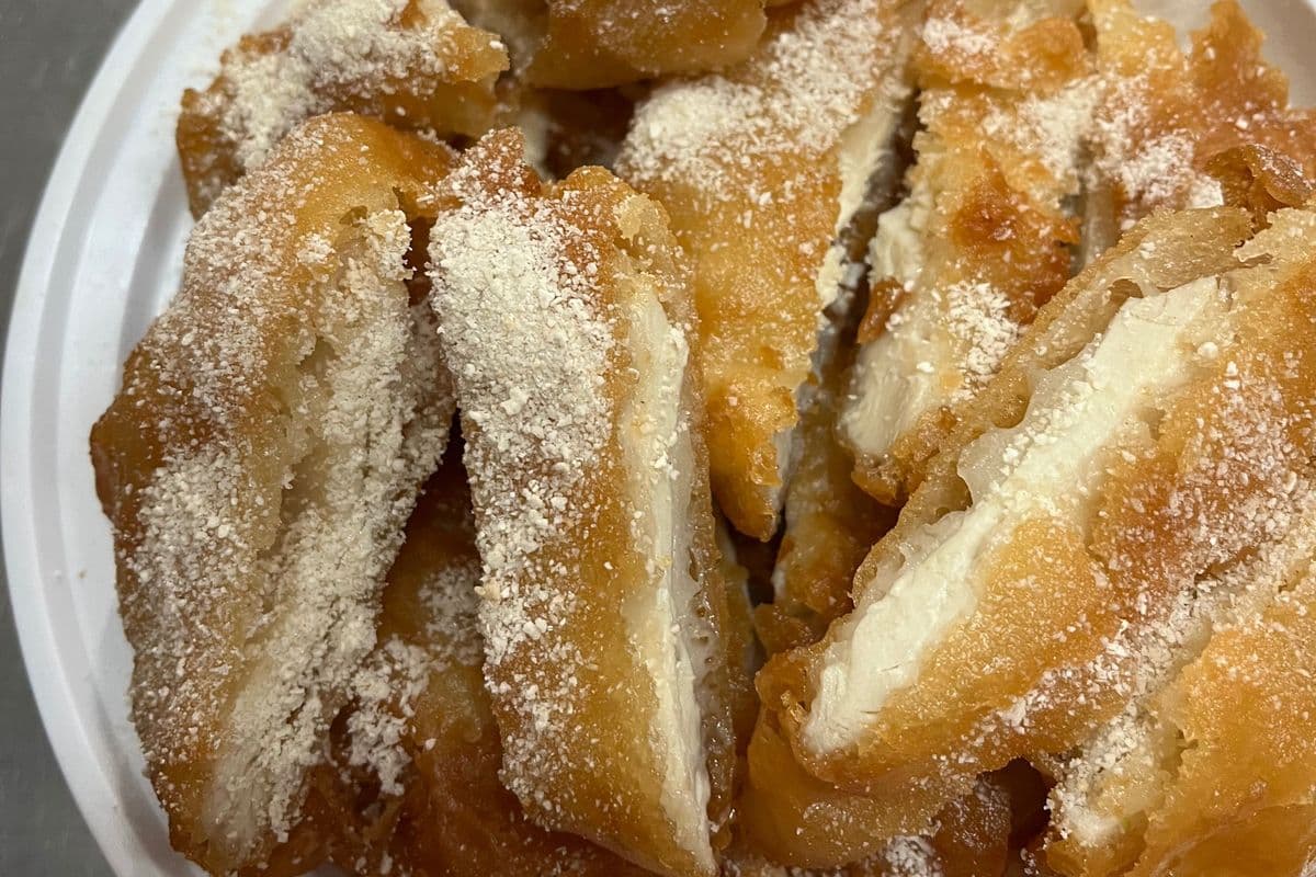 Deep-Fried Chicken with Almond Powder 酥鸡