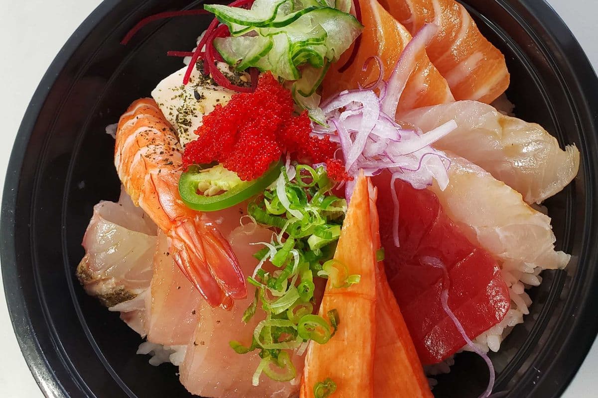 Chirashi Donburi