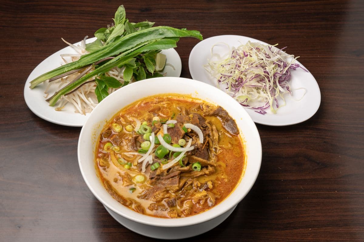 H10. Pho Ca Ri