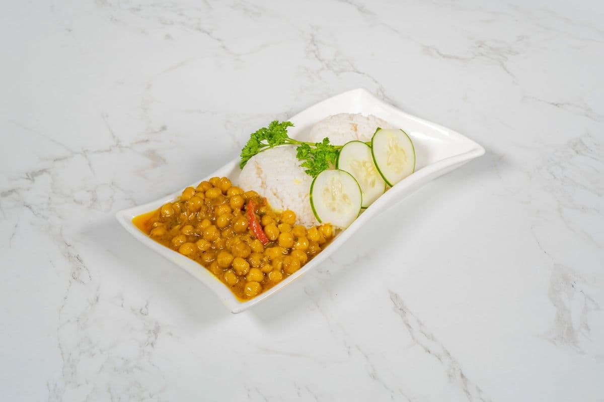 Curry Chick Peas-Thursdays only