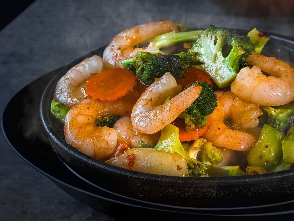 49.Sizzling honey shrimp