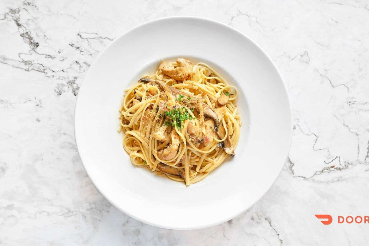 Linguini au poulet, sauge et citron chaud (pour 1) / Linguini with Chicken, Sage and Lemon Hot (For 1)