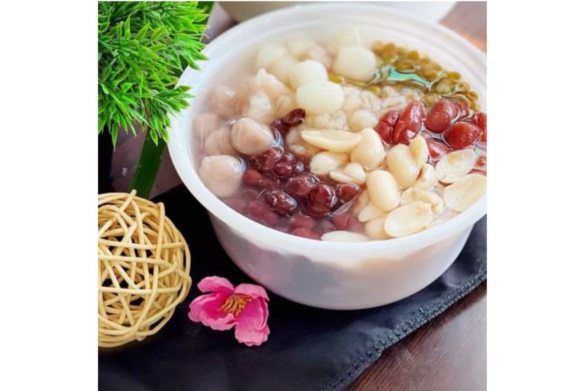 H4. Eight Mixed Sweet Soup 八宝糖水
