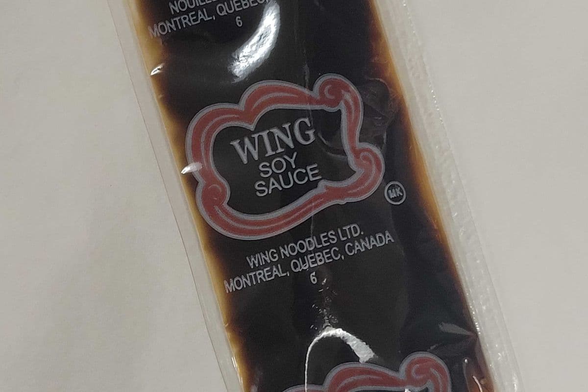 Sachets de sauce soja supplémentaire/Extra packets of soya sauce
