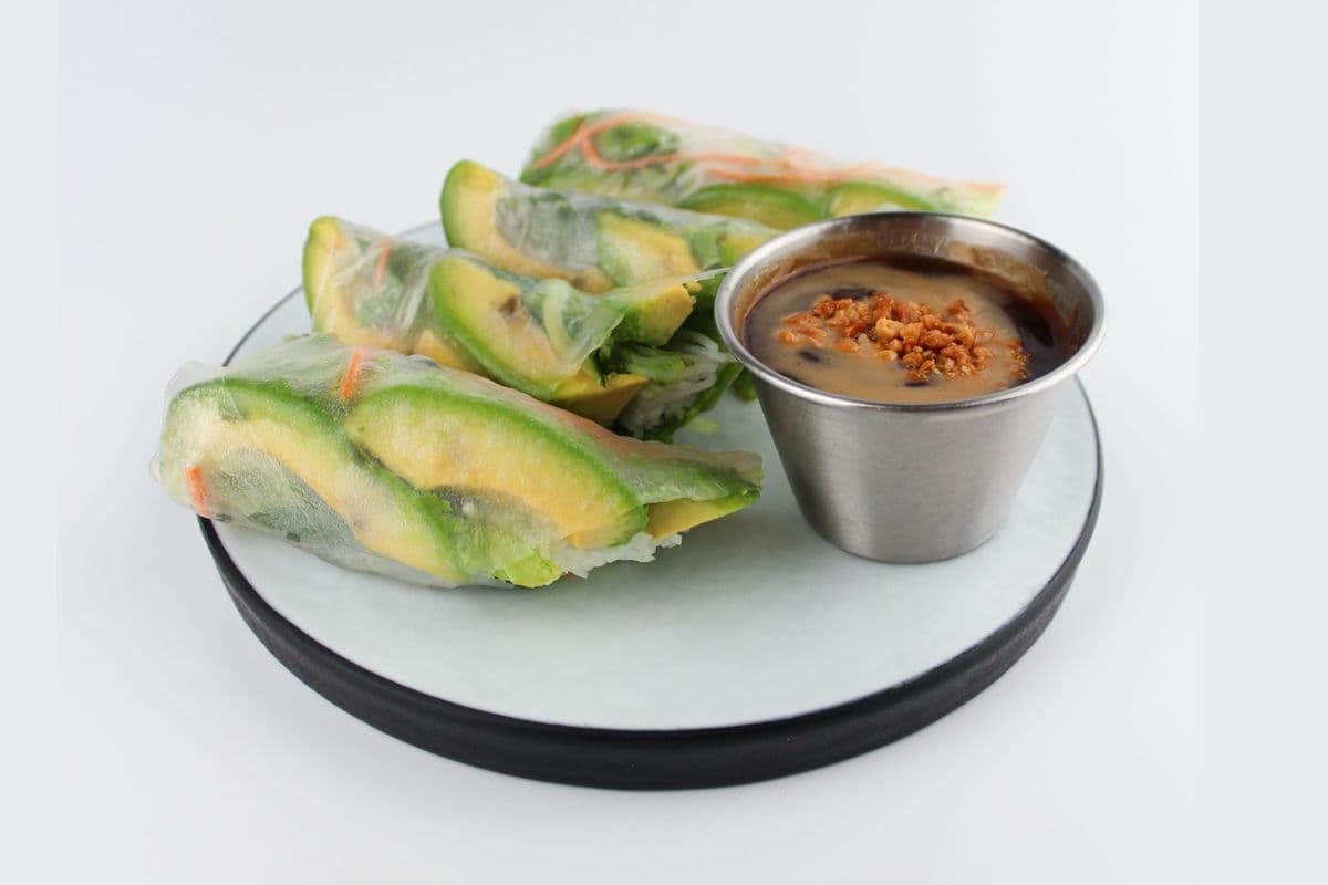 10. Avocado Fresh Rolls (Bơ)