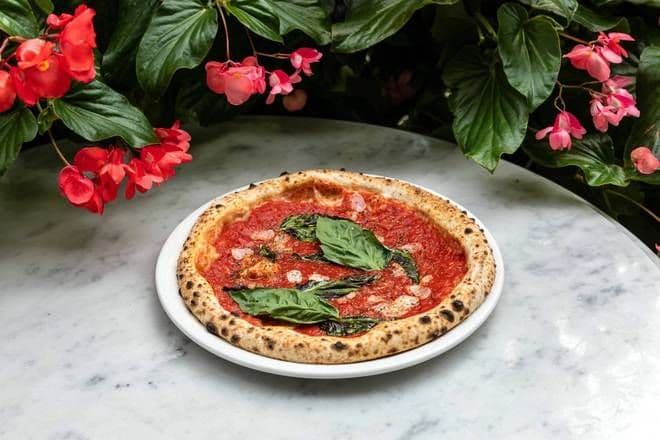 Tomato Pizza
