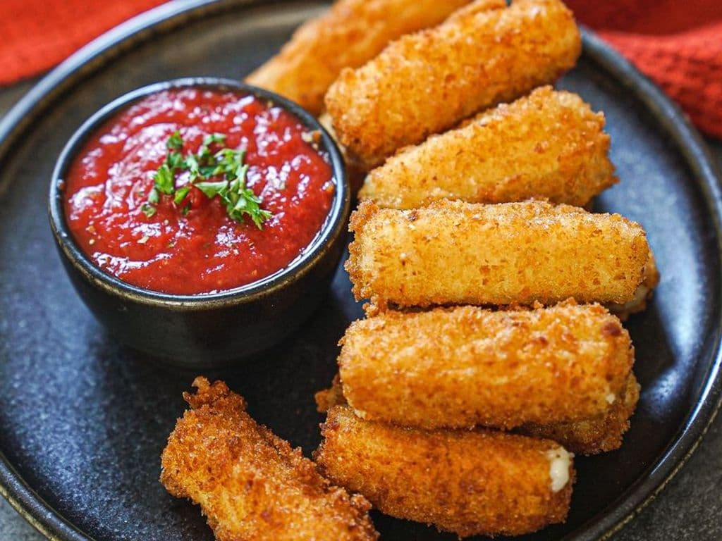 BATONNETS DE FROMAGE (4 MCX)