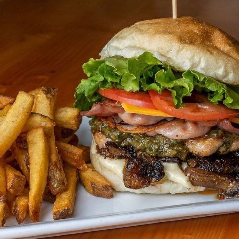Double Cheeseburger in Paradise