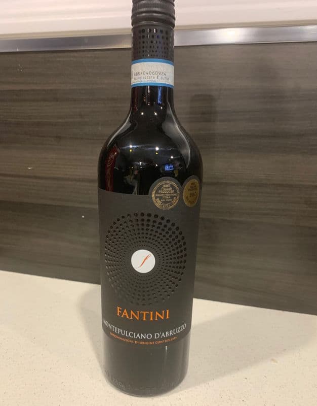 Fantini Montepulciano (750 ml Bottle) (1 x 750ml)