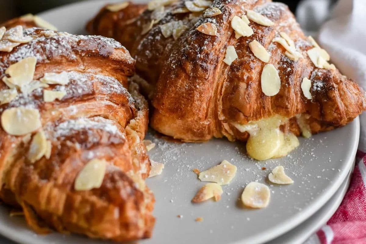 Almond Croissant