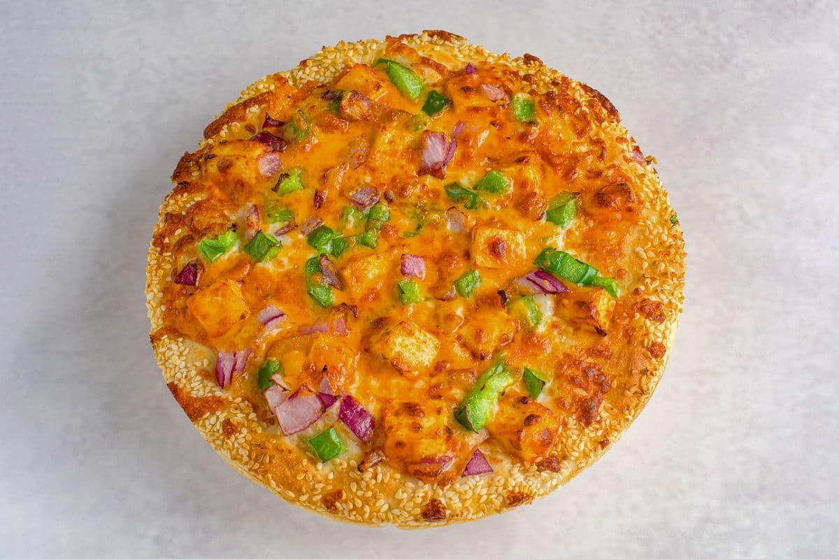 23. 12" Medium Butter Paneer Pizza