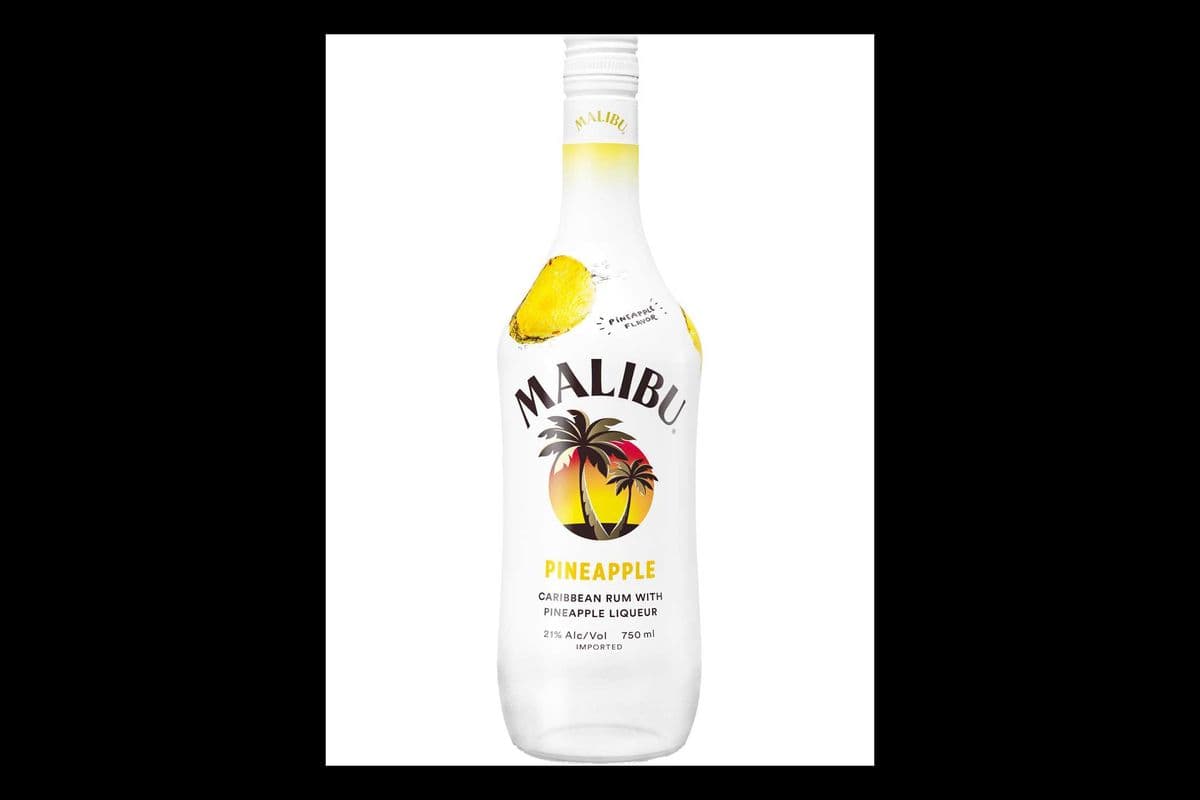 MALIBU PINEAPPLE RUM (1 x 750 ML)