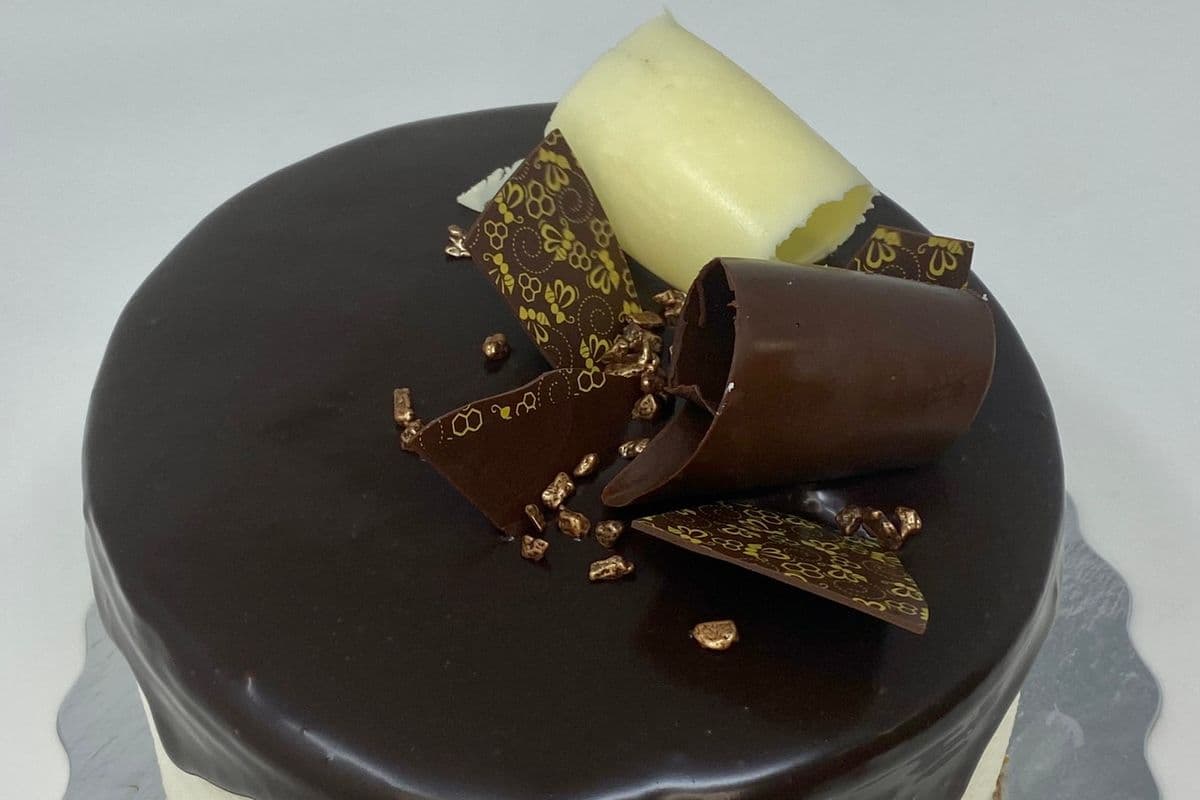 Honey Cake (Medovik) (Eight Inch)