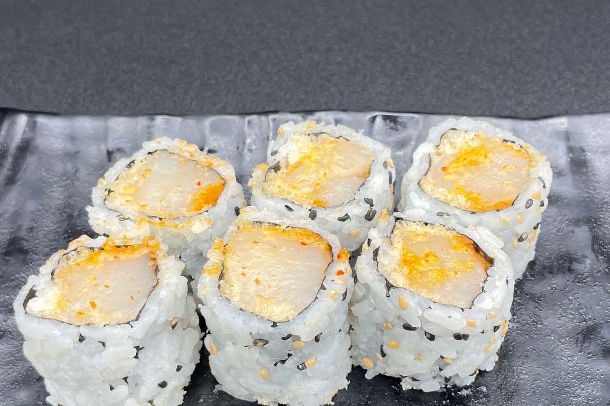 503. Spicy Scallop Roll
