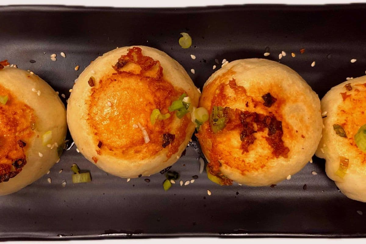 F3. Pain Frite au Haricot Rouge (4 mcx) / Red Bean Bun (4 pcs)