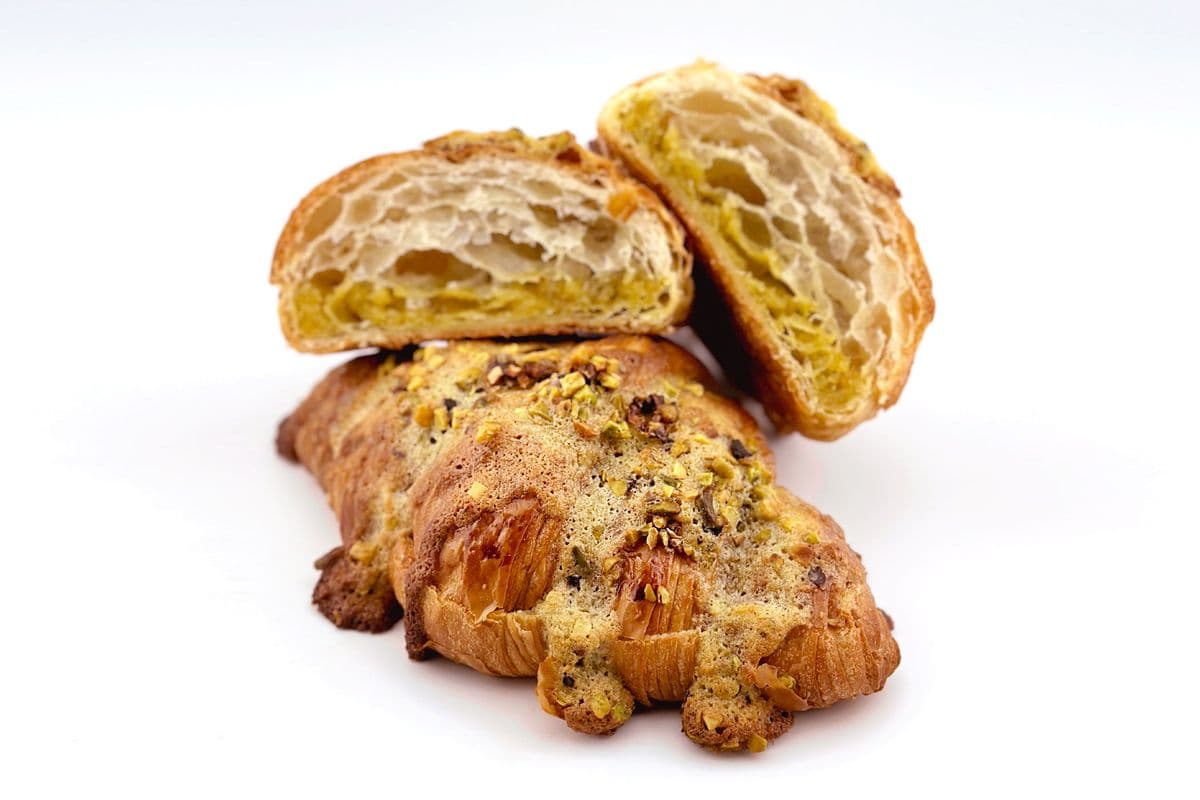 Pistachio Croissant