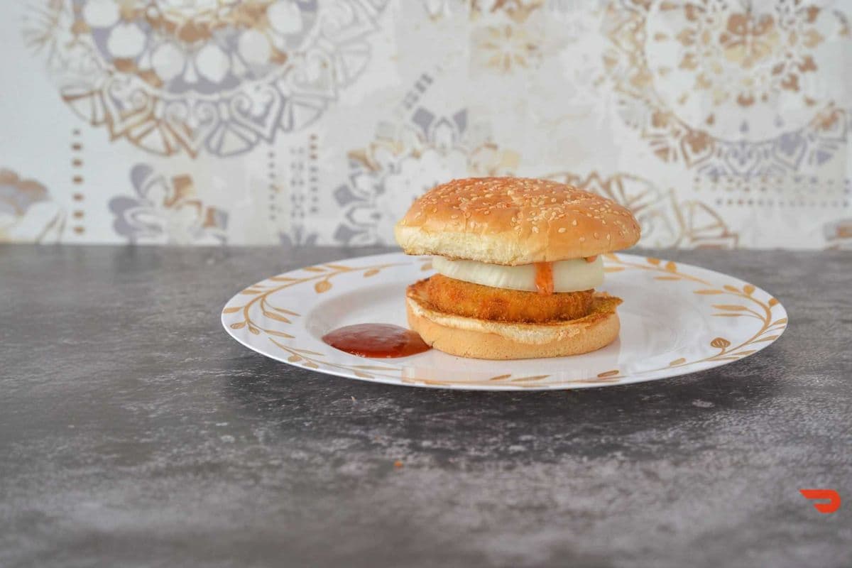Aloo Tikki Burger