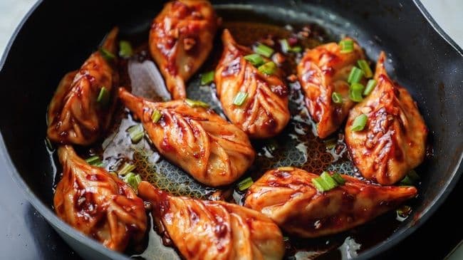 CHILI GRL MOMOS N-VEG