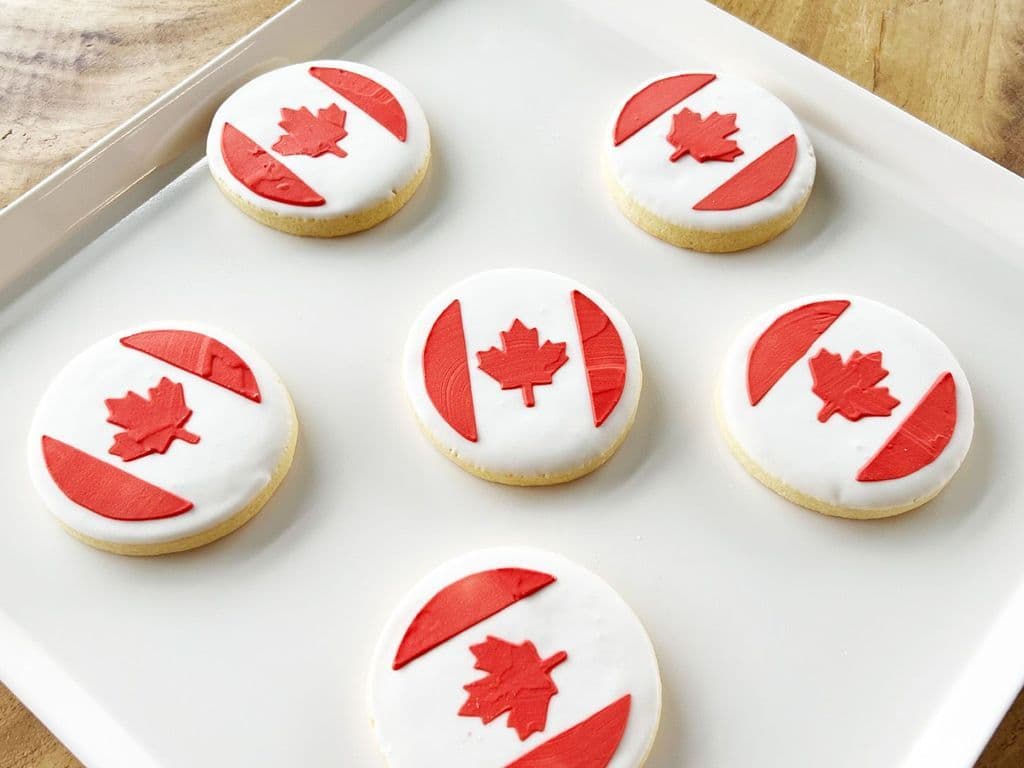 Icing Cookie - Canada Day