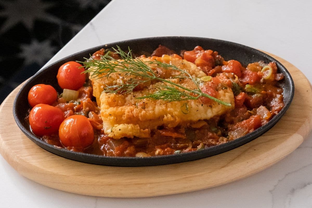 Cá Ba Sa Chiên Sốt Cà Chua / Ông's Favourite Fish Dish