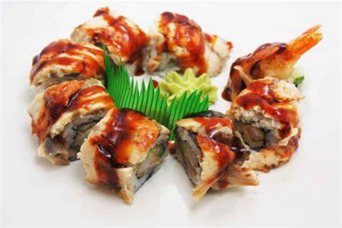 M22. Dragon Roll (8 pcs)