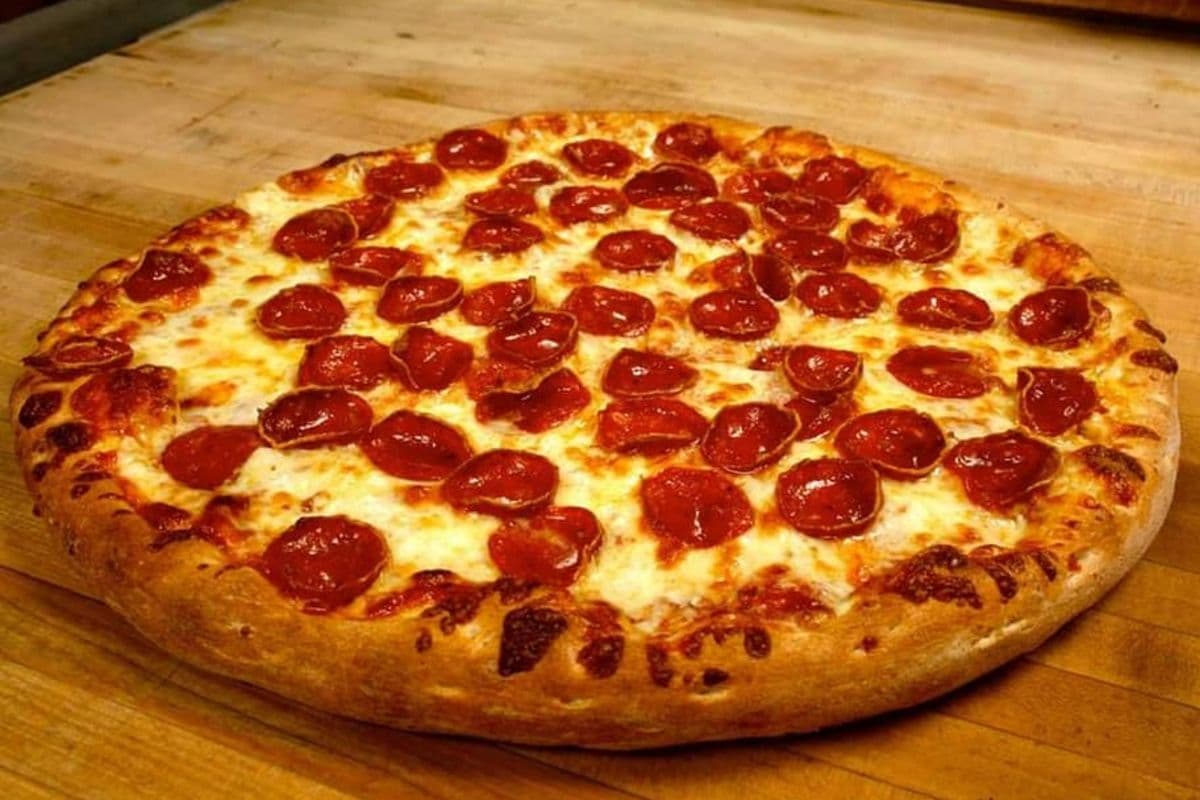 12" Small Pizza (Create your Own)