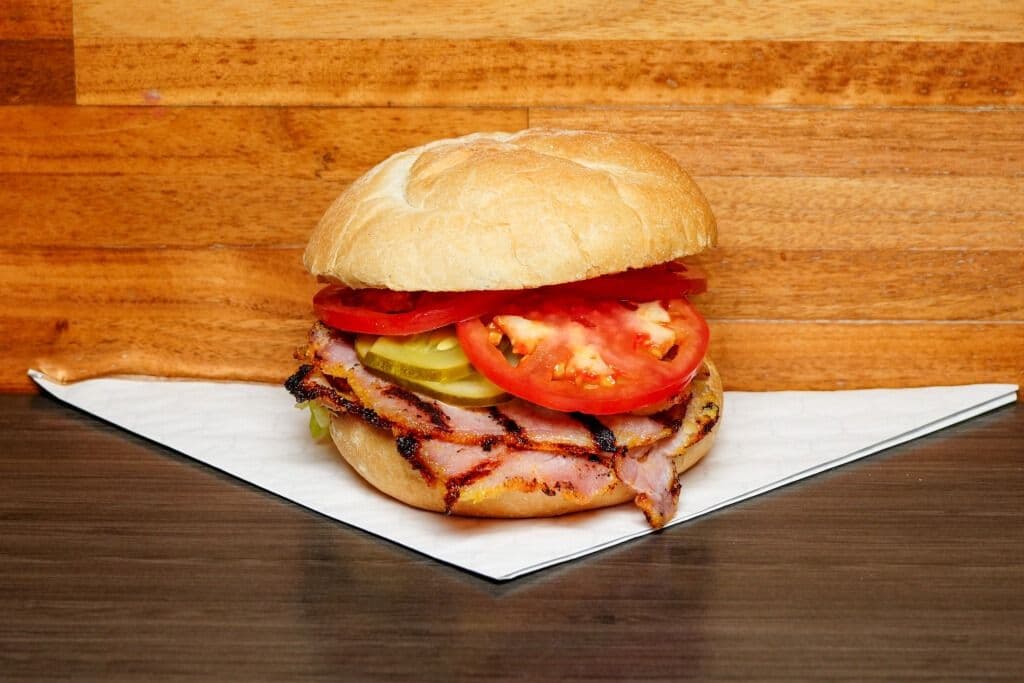 Peameal Bacon Cheeseburger - Regular (4oz)
