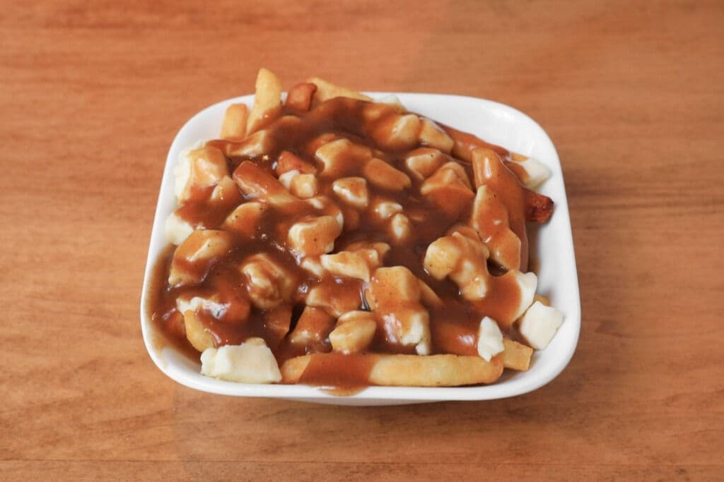 Poutine régulière / Regular Poutine
