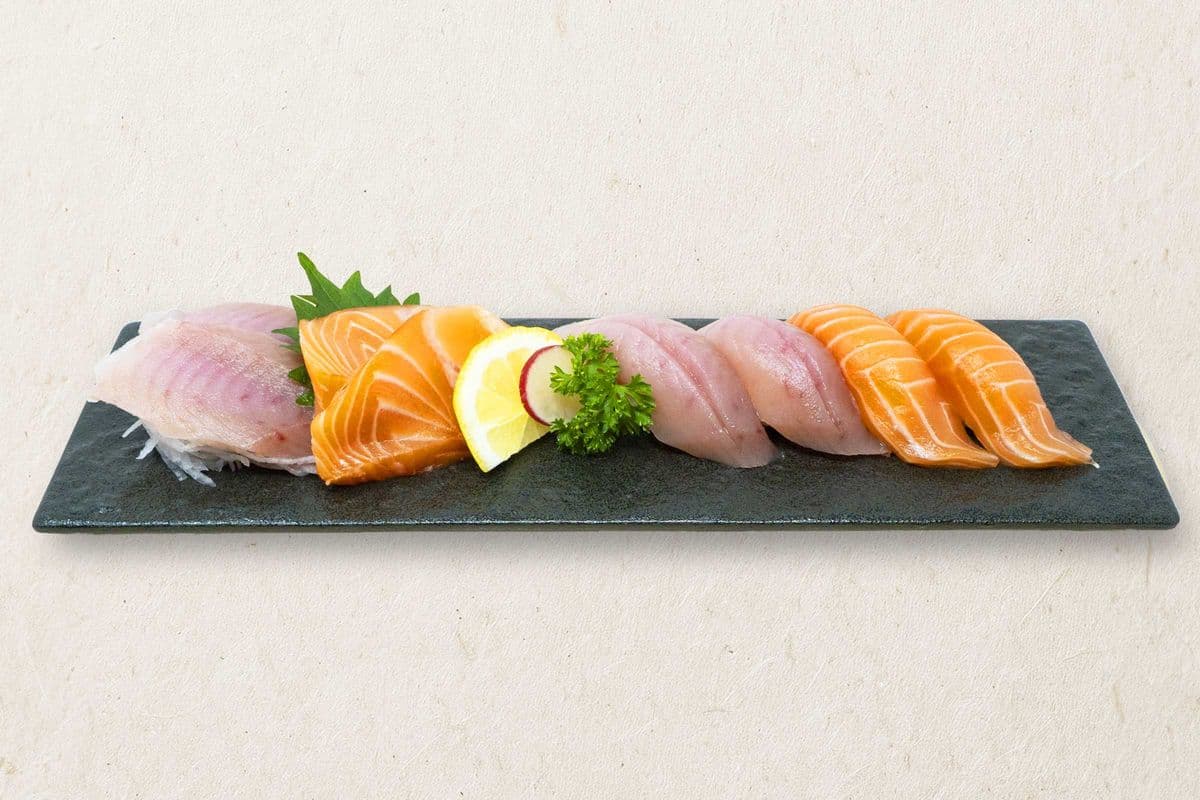 Sushi Sashimi Combo (8pcs)