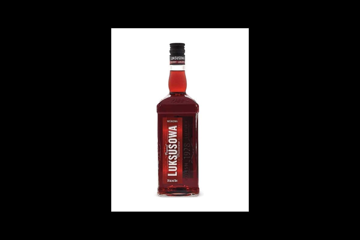 LUKSUSOWA CHERRY 750ML (1 x 750ML)