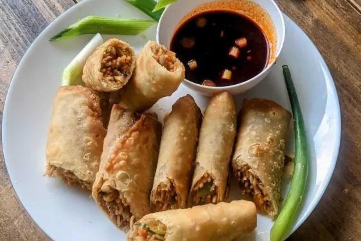 Vegetable Spring Rolls (6 pcs)