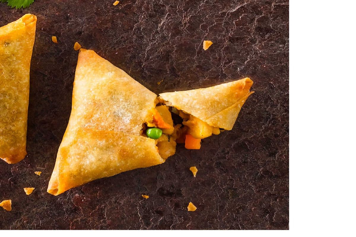 Vegetable Samosa (2 pcs)