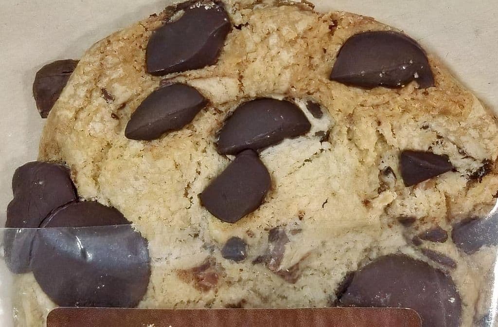 Chocolate Chunk Manifesto Cookie
