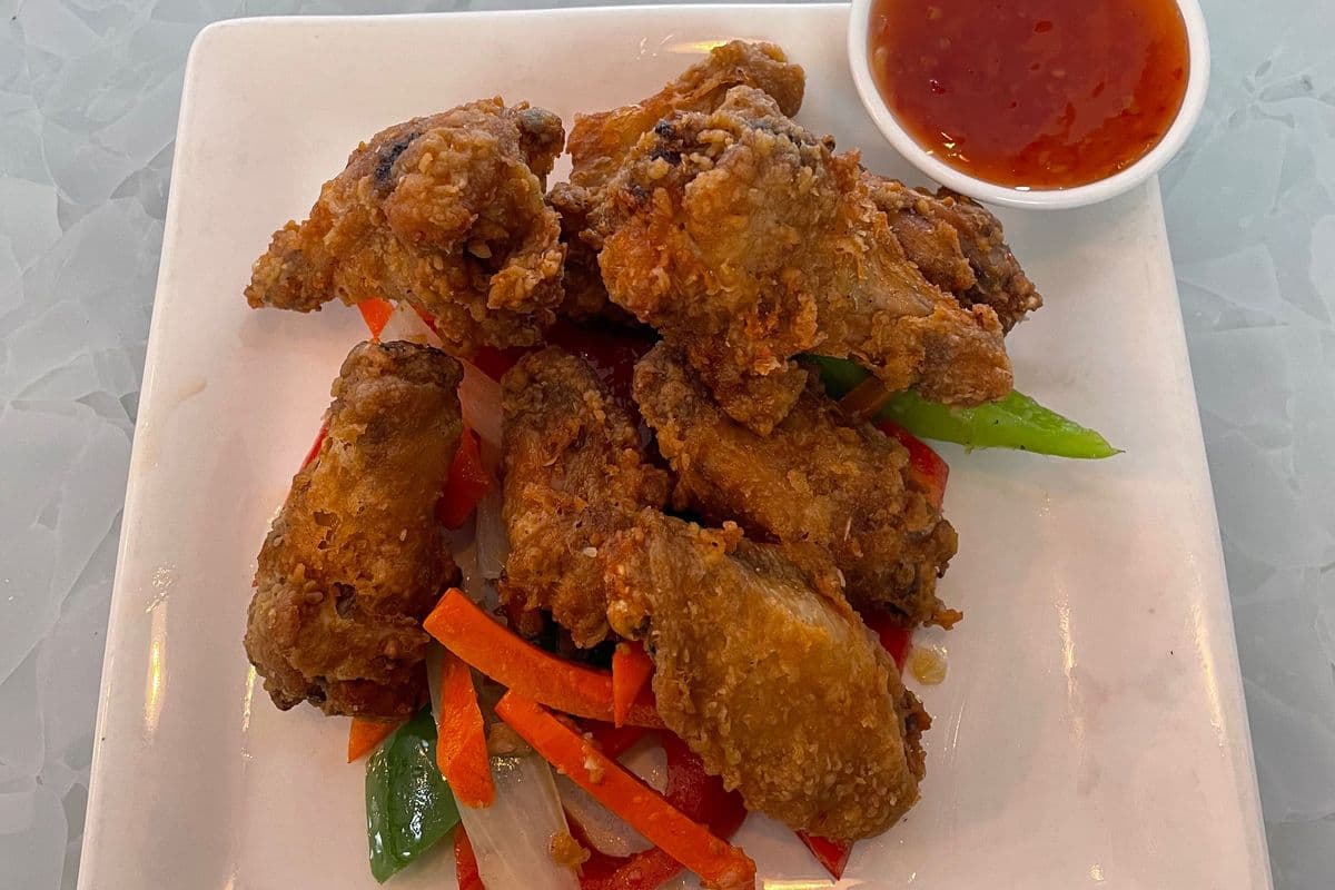 3a. Deep Fried Chicken Wings